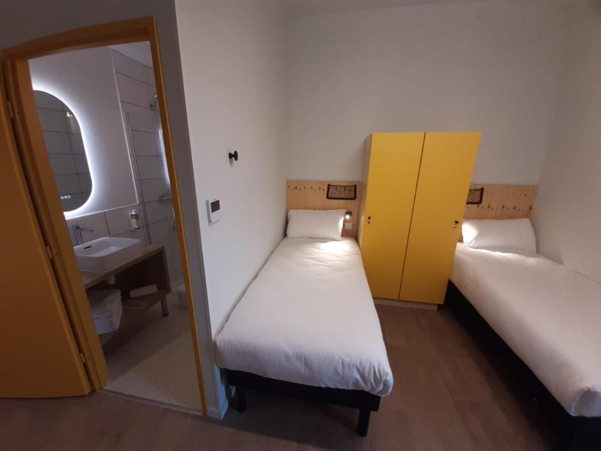 Greet Hotel Castets Coeur Des Landes Esterno foto