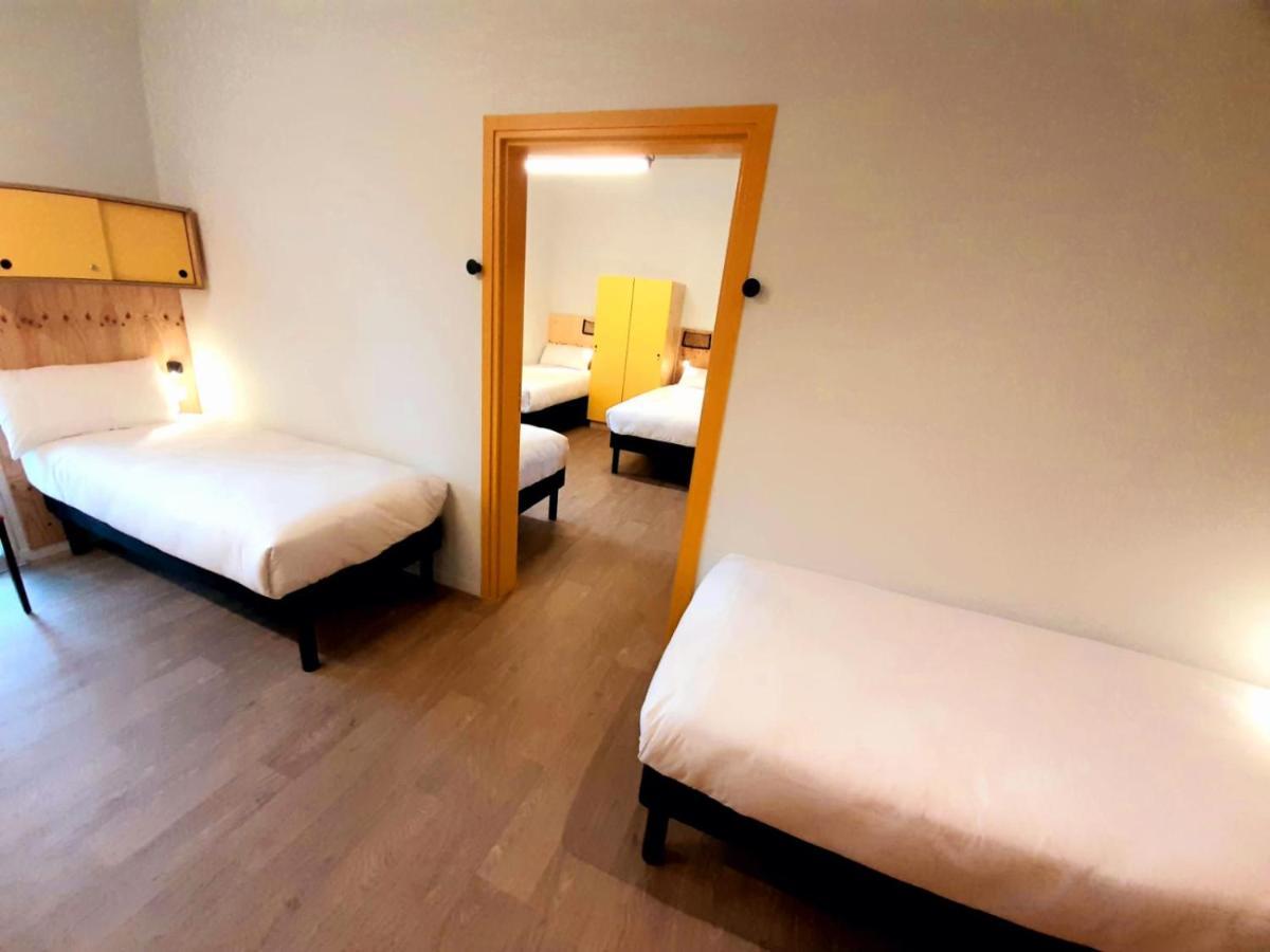 Greet Hotel Castets Coeur Des Landes Esterno foto